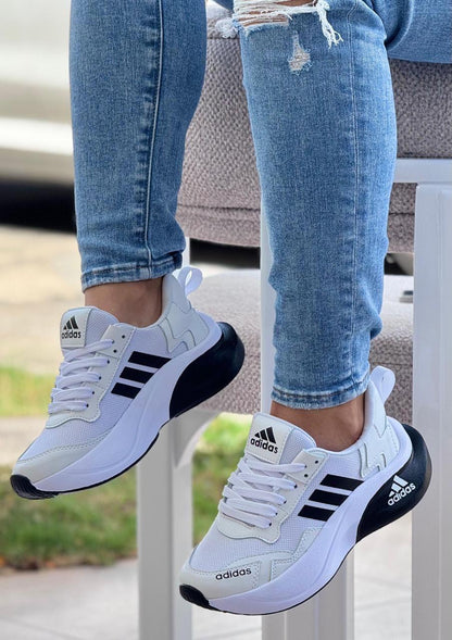 Tenis Nike Bounce Dama – Deportivos Ligeros y Cómodos para Entrenar y Uso Diario