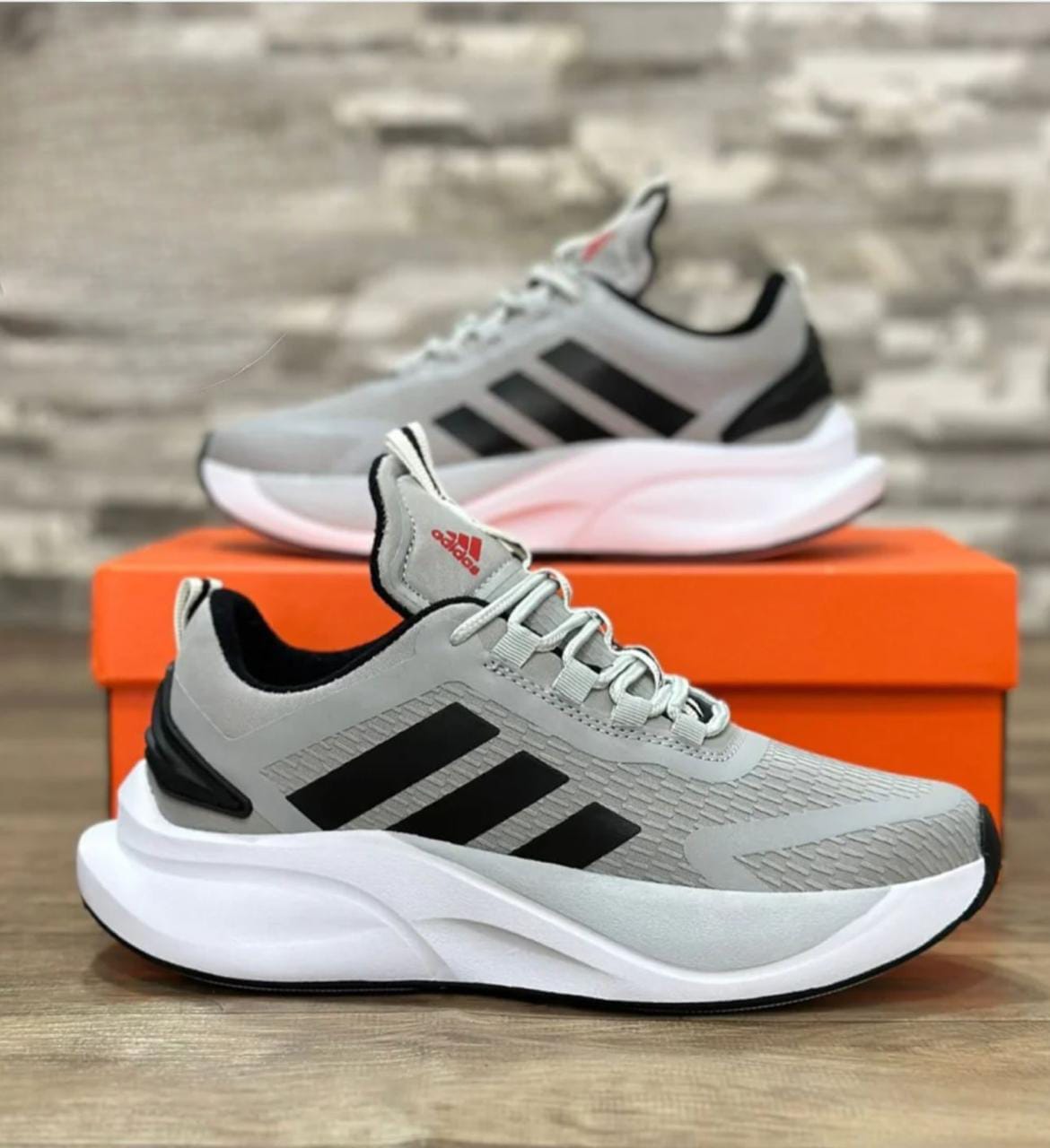 Tenis Adidas Bounce para Hombre – Deportivos, Ligeros y con Amortiguación para Running y Uso Diario