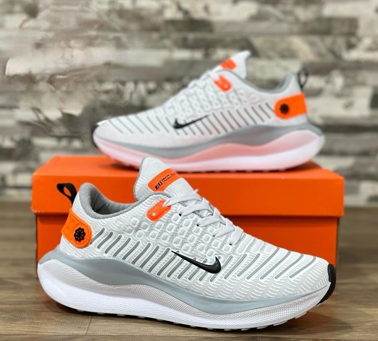 Tenis Nike Infinity Running – Comodidad, Amortiguación y Estabilidad para Entrenamiento